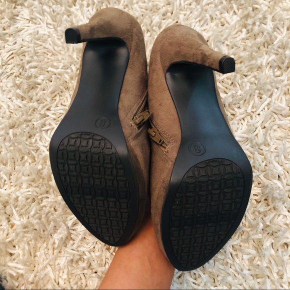 Suede booties - Picture 4 of 4